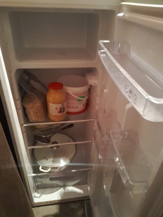 Холодильник  ？Artel и NORD