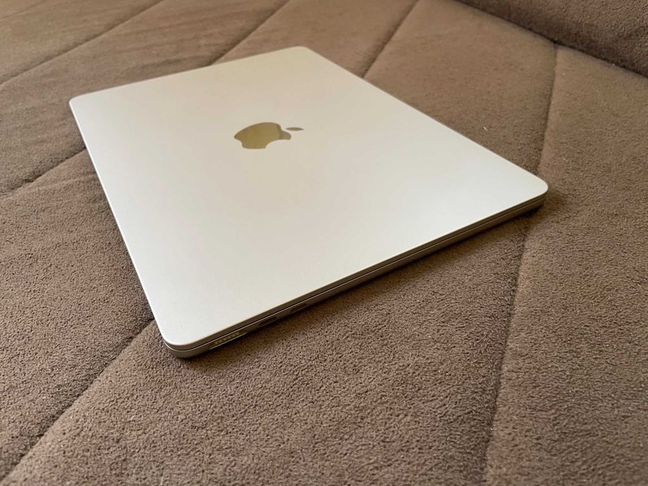 13,6" Apple MacBook Air M2, А2681 (2022) Silver