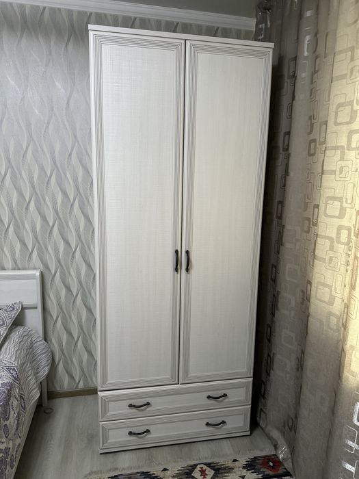 Продам шкаф с кроватью