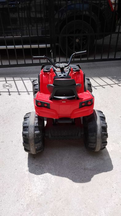 Детско акумулаторно ATV