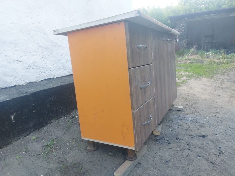 Стол- тумба кухонный
