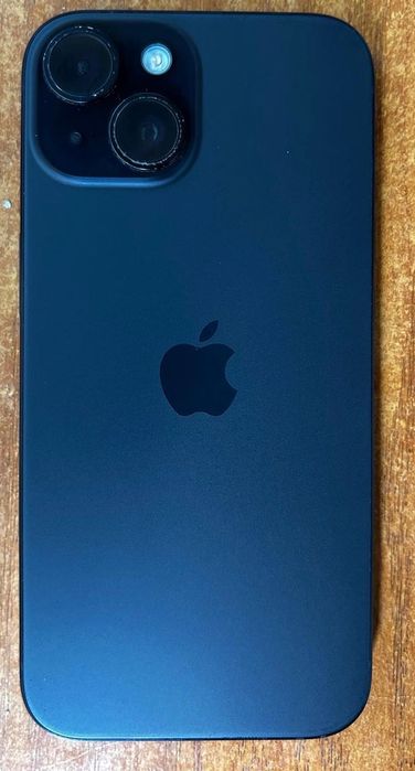 iPhone 15 black 128 gb