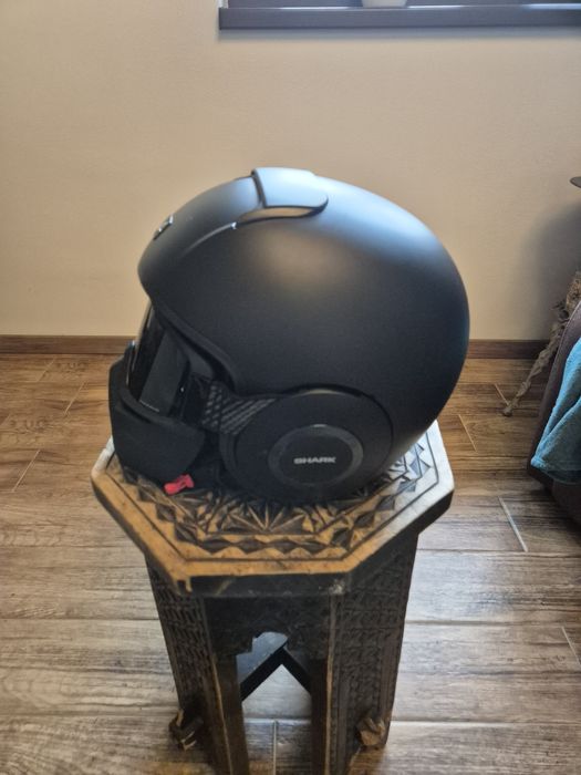 Vand  Casca Shark Raw