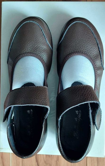 Дамски обувки от естествена кожа