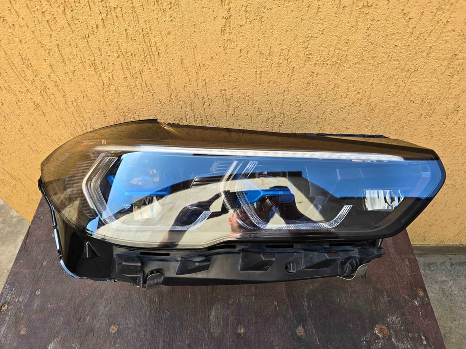 Far bmw X6 G06 X5 G05 laser shadow line dreapta
