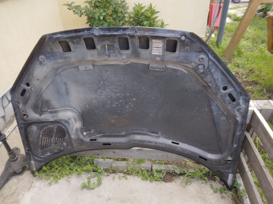 Капак и калник за Пежо 206