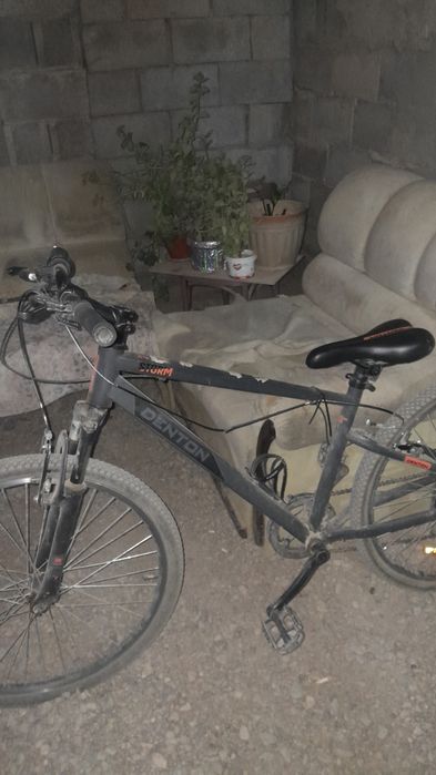 Продам велик торг есть