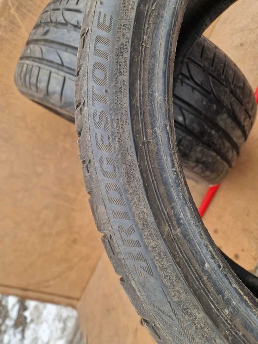 2 Bridgestone R19 225/40 Летни гуми  DOT0724