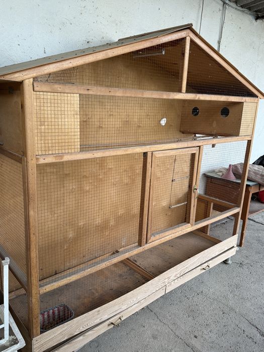 Вольер, клетка для птиц