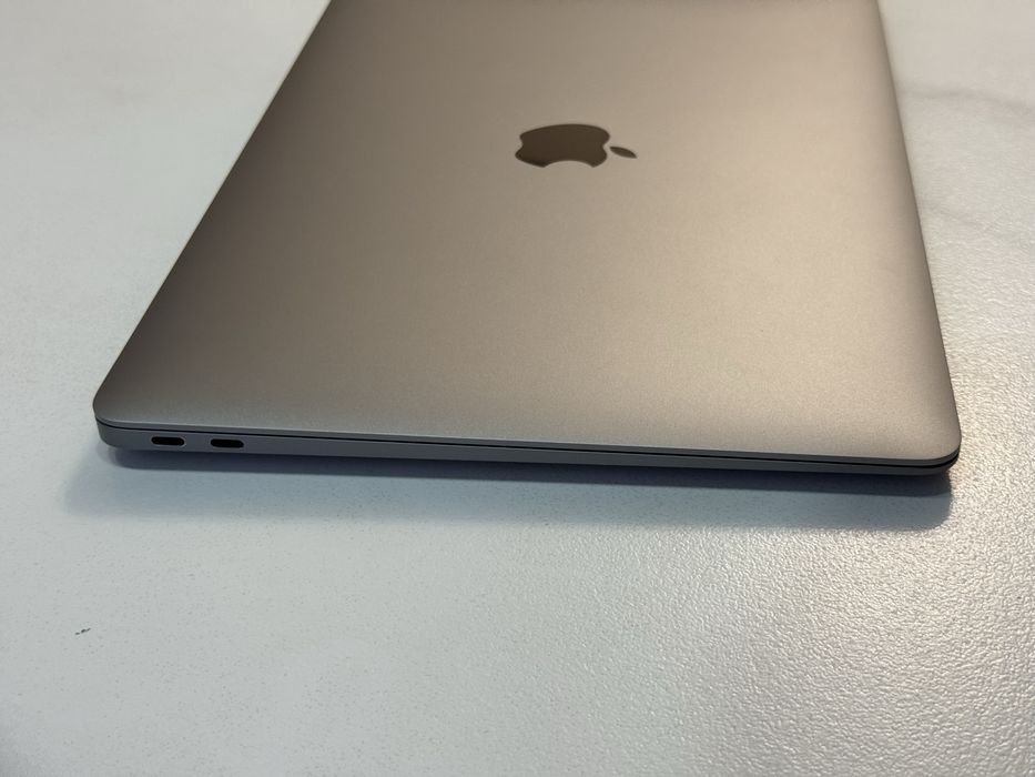 MacBook Air M1 16/512 GB 2020