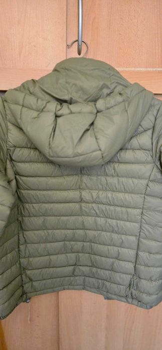 Geaca pentru dama, din puf, usoara North Face, noua