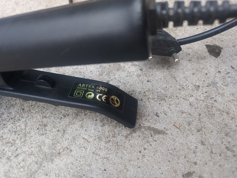 Placă îndreptat părul Artek- NOUĂ