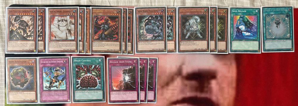 Yu-Gi-Oh! Сингли от ретро формати