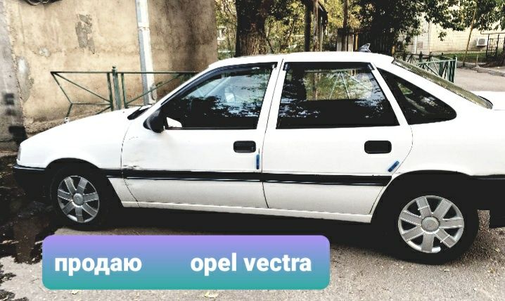 Машина opel vectra