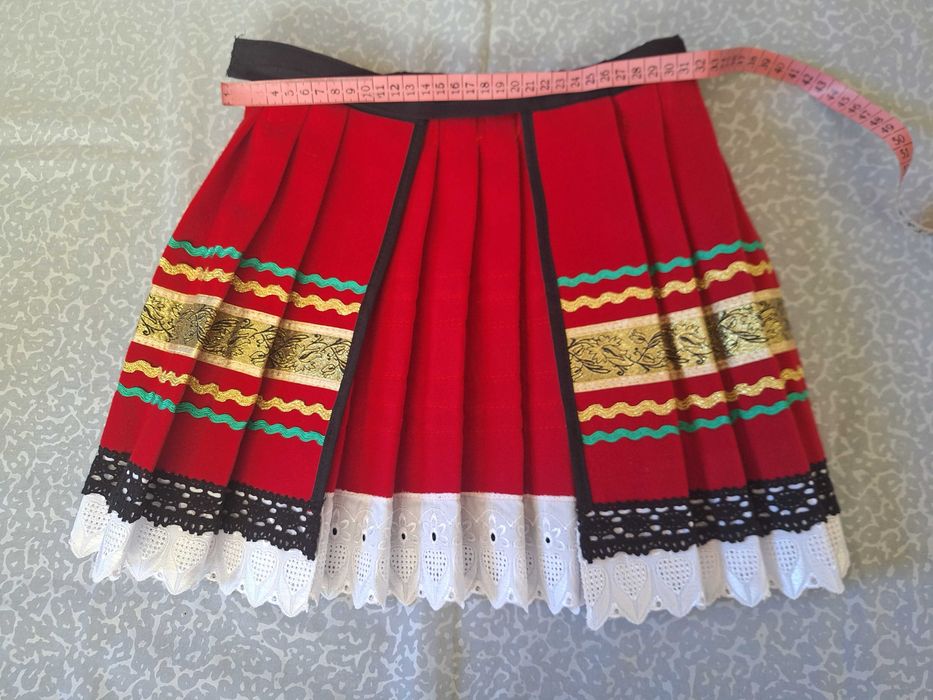 Народна носия 3-5 г. - 130 лв