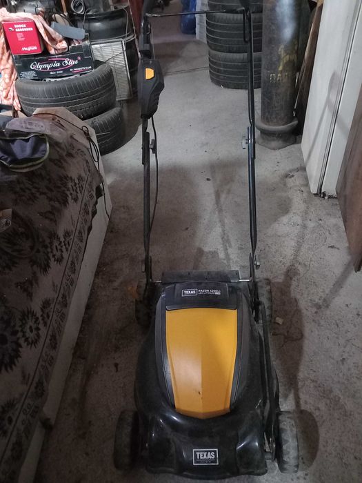 Акумулаторна косачка ТЕХАS 
1 БАТЕРИИ  40V/4,0Ah +  зарядно