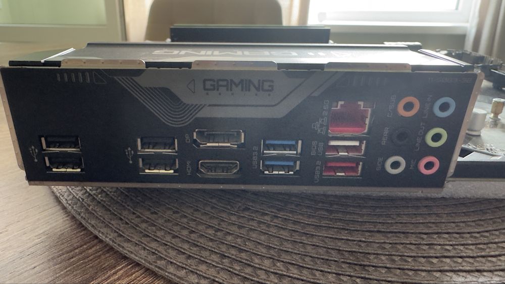 Gigabyte B760 Gaming X DDR4