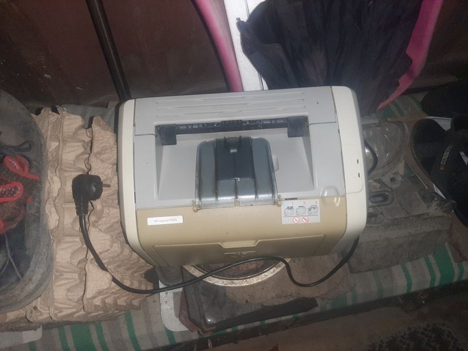Принтер HP laser jet 1020