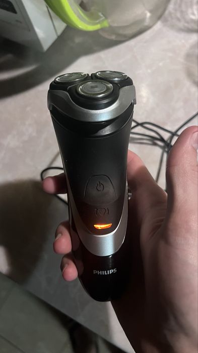 Aparat de ras Philips PowerTouch PT731/16