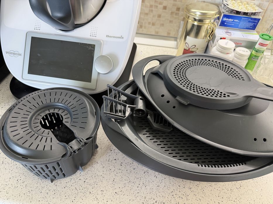 Thermomix TM6 foarte putin folosit