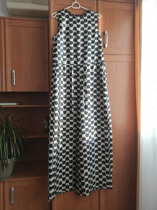 Vând salopeta Maxmara, mărimea 40