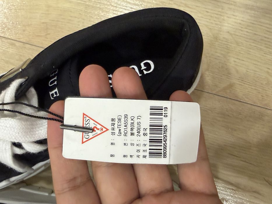 Кеды кроссовки гесс GUESS