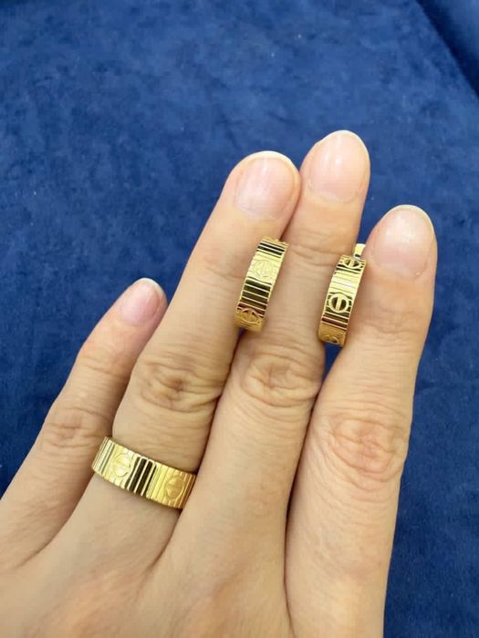 Ереван алтын бриллианттар золото бриллианты