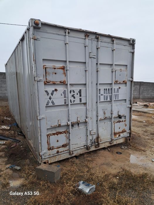 Участок с недостоенным домом