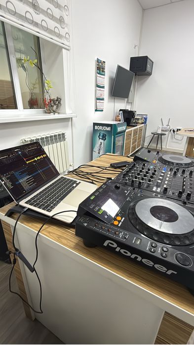 Продаю DJ комплект pioneer