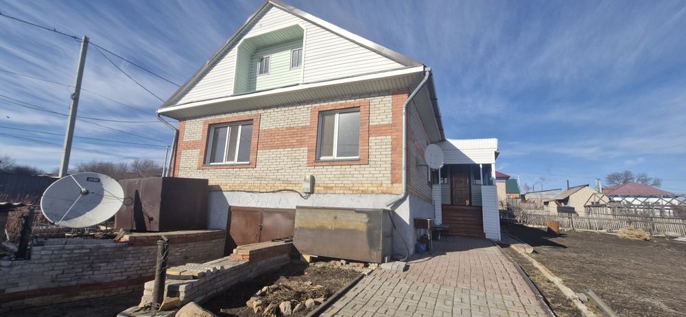 Продам шпальный дом