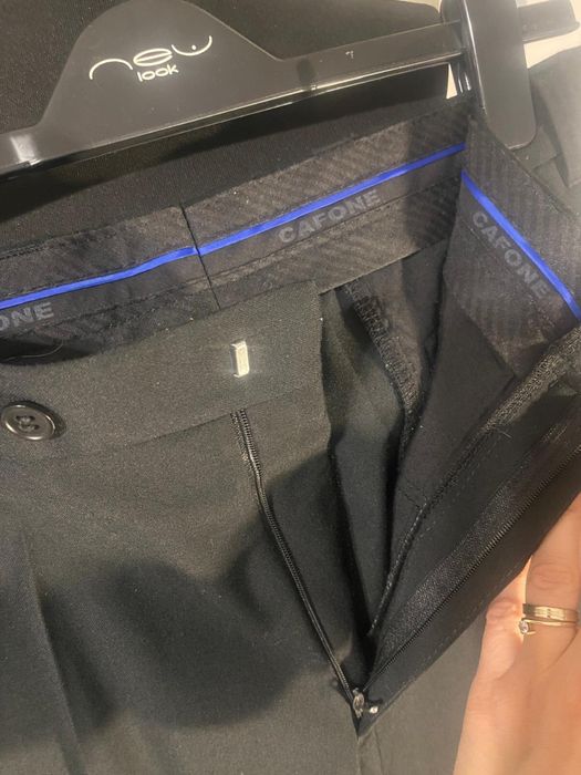 Costum barbati  business