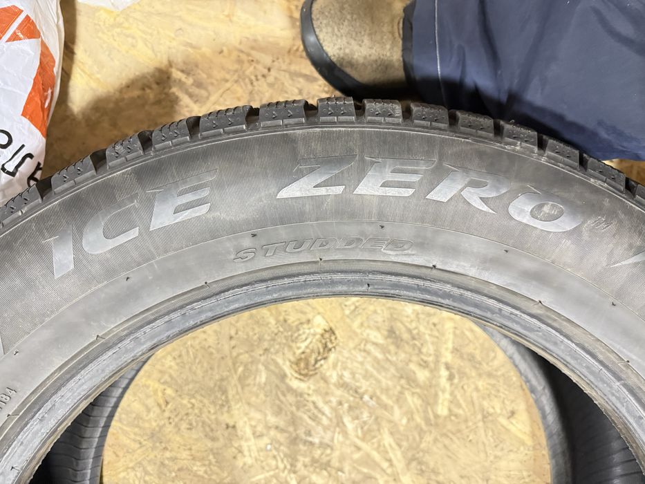 Шины Pirelli ice zero  285/50 R20