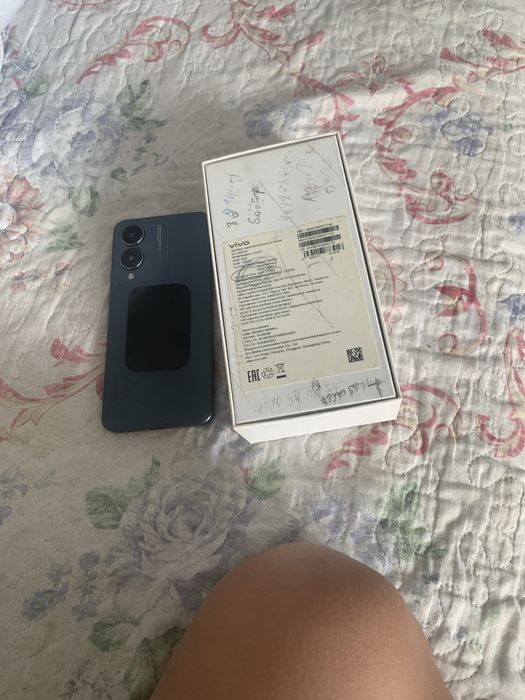 Продам vivo Y17s