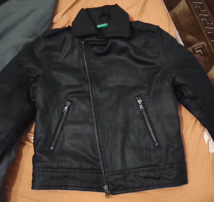 Яке бенетон Benetton ново