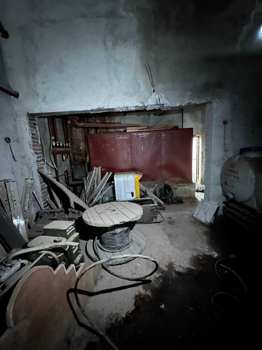 Продава се Промишлена сграда в Банско - 2340 кв.м за 150 €/кв.м - Снимка #15