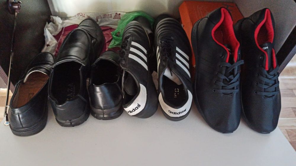 Подростковые обуви