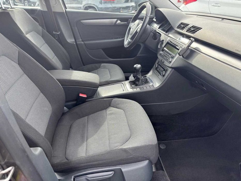 VW Passat 2.0 TDi 140 Cp 2011