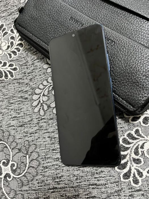 Redmi 14c почти новый