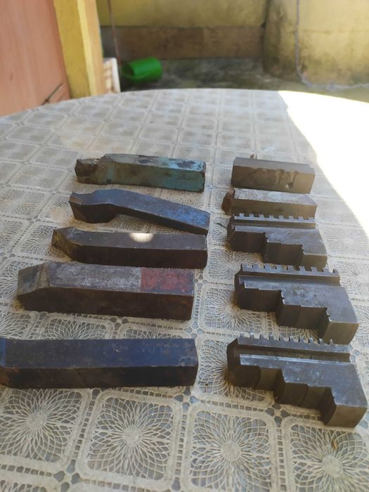 Cuțite strung și falci mandrină strung