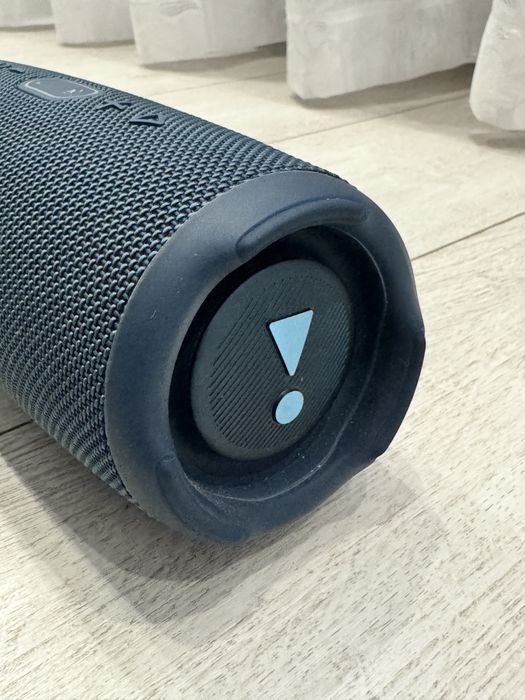JBL Charge 5 Albastru