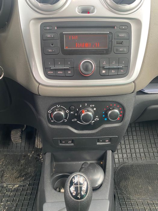 Dacia lodgy an 2013