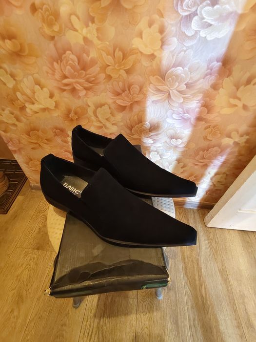 Продам мужские туфли