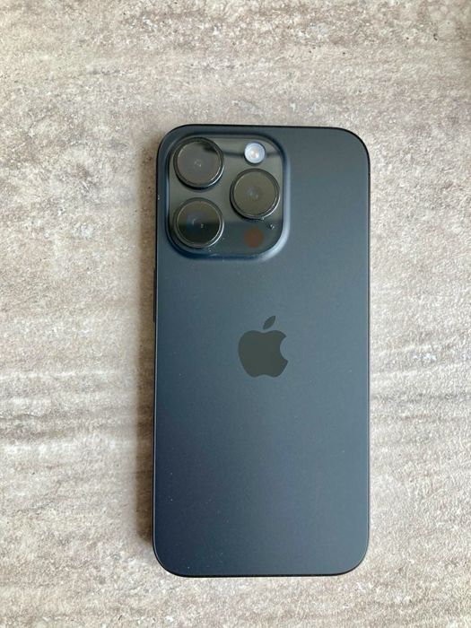 iPhone 15 pro 128 GB