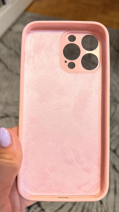 Две калъфчета за Iphone 14 pro max
