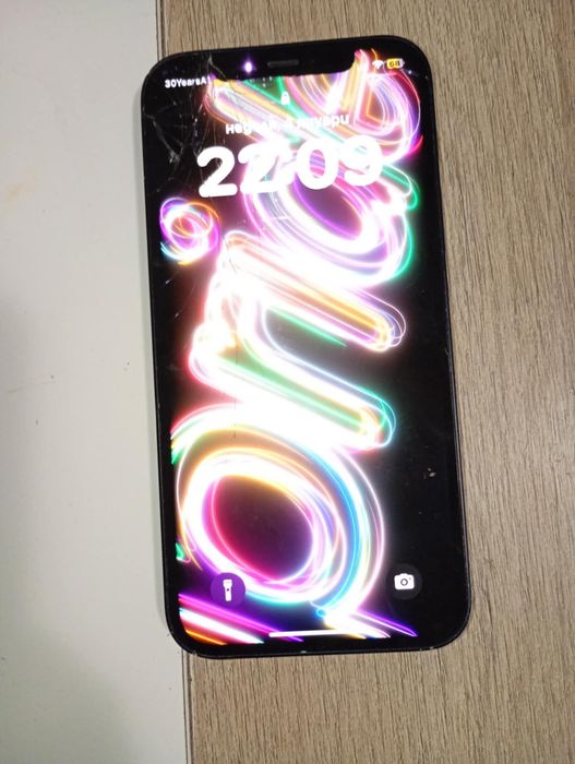 iPhone 12 използван