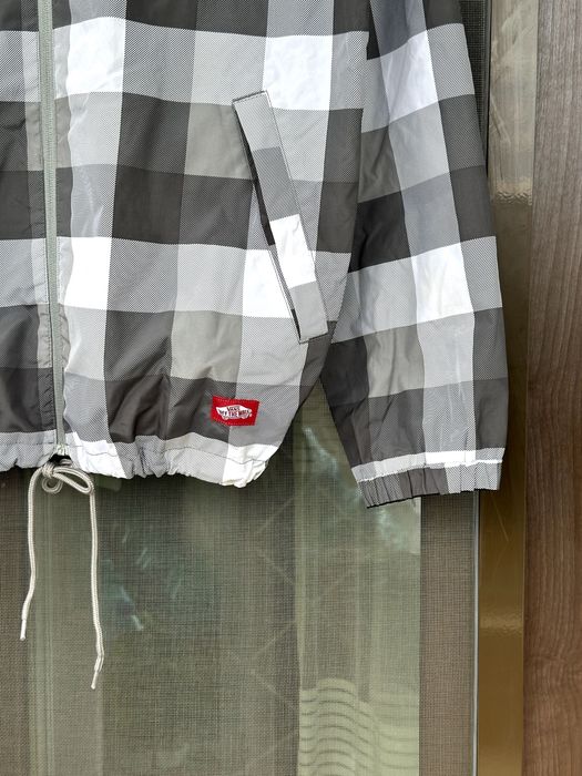 Мъжко двулицево яке VANS (Reversible) - размер L, Много добро състояние