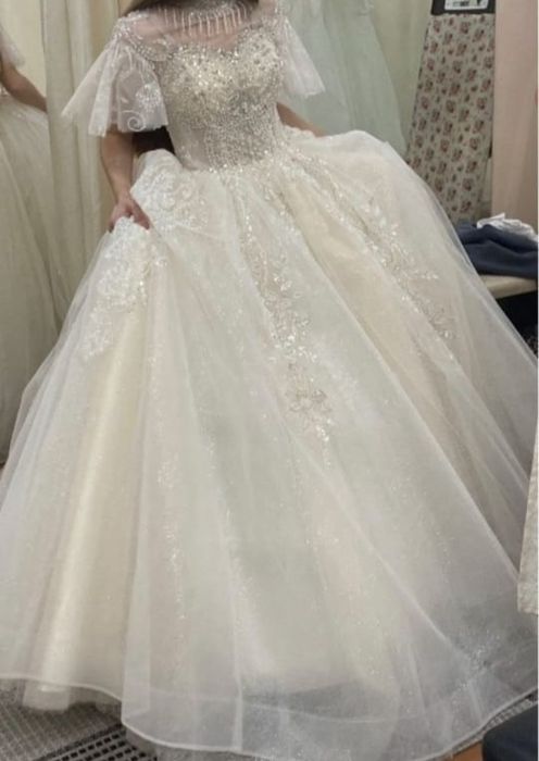 Прдам свадебное платье