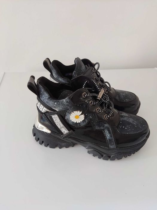 Детская обувь для девочки