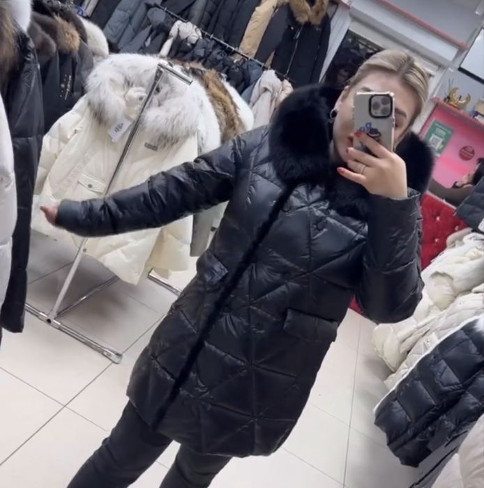 Продам зимнюю куртку