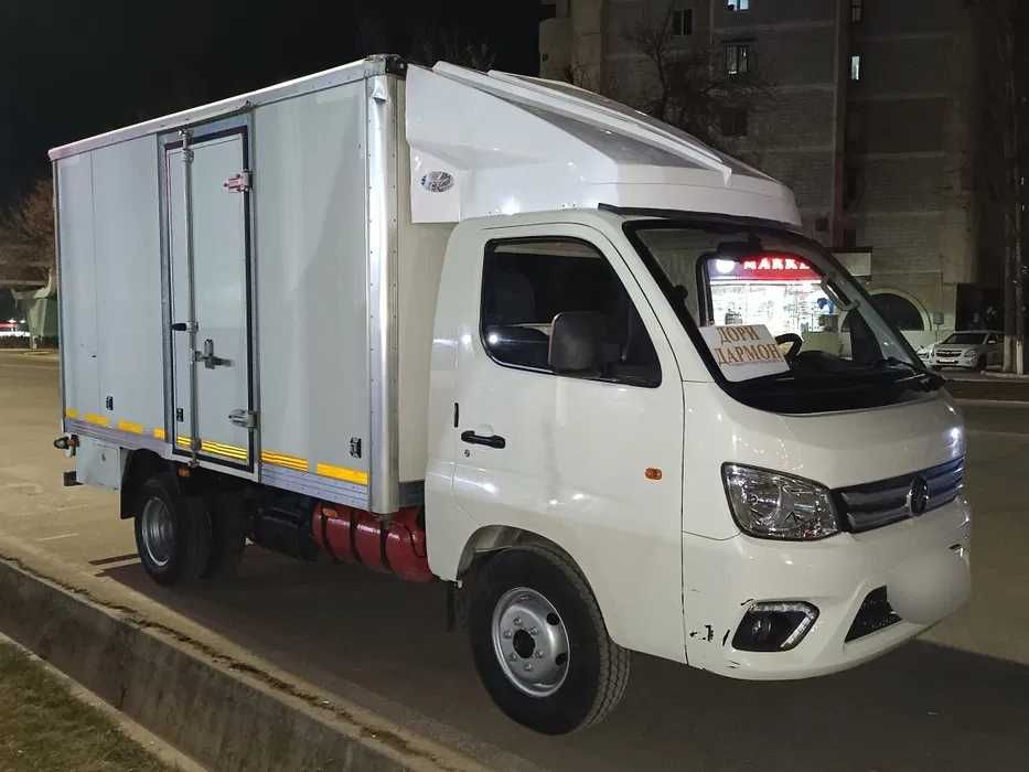 Izotermik furgon Foton Miler bort